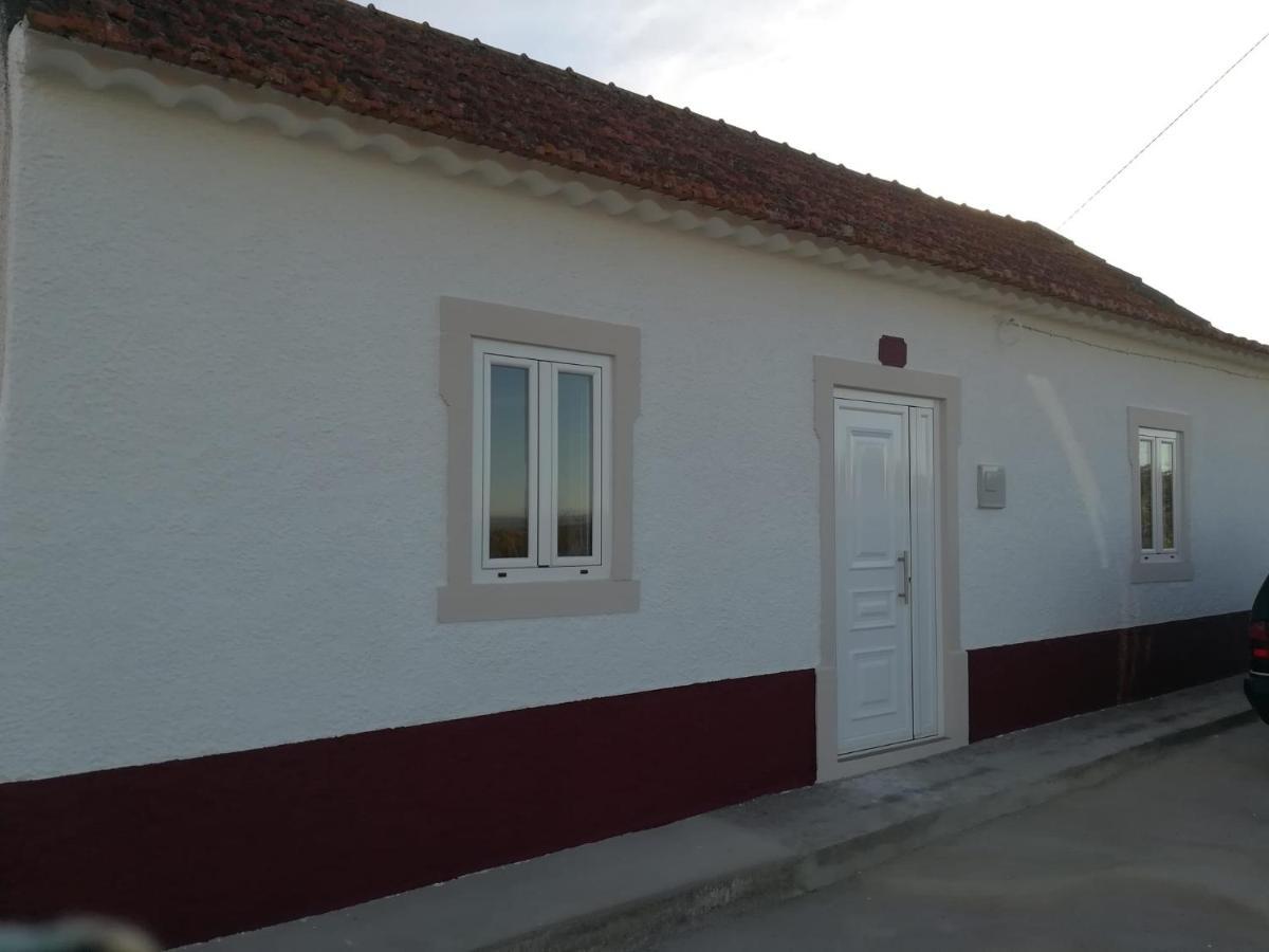 Snow Guest House Santarém المظهر الخارجي الصورة